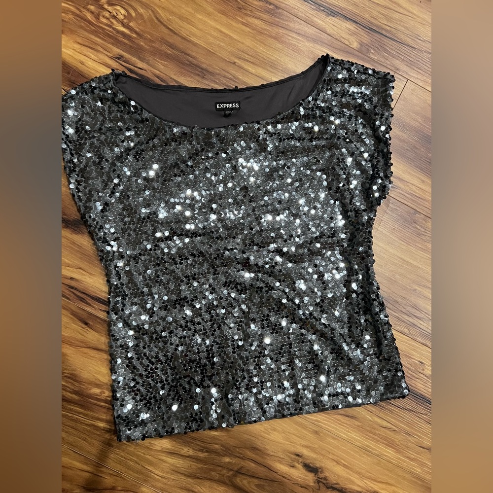 Express sequined gray shirt xs small